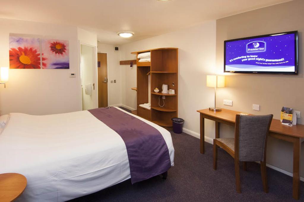 Premier Inn Newcastle Team Valley เกทส์เฮด ภายนอก รูปภาพ
