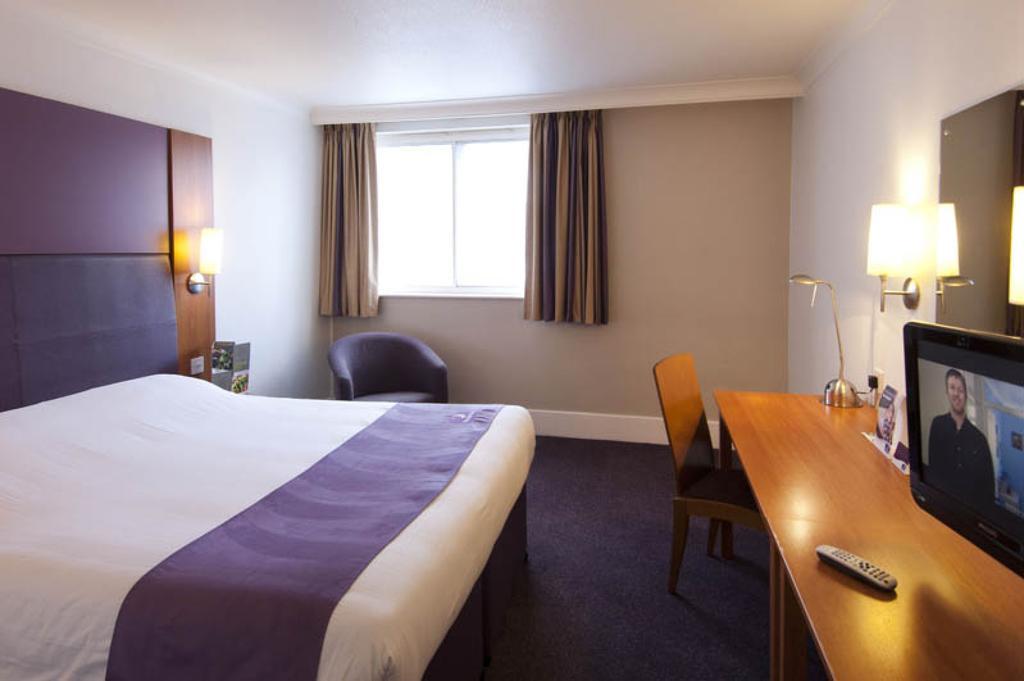 Premier Inn Newcastle Team Valley เกทส์เฮด ภายนอก รูปภาพ