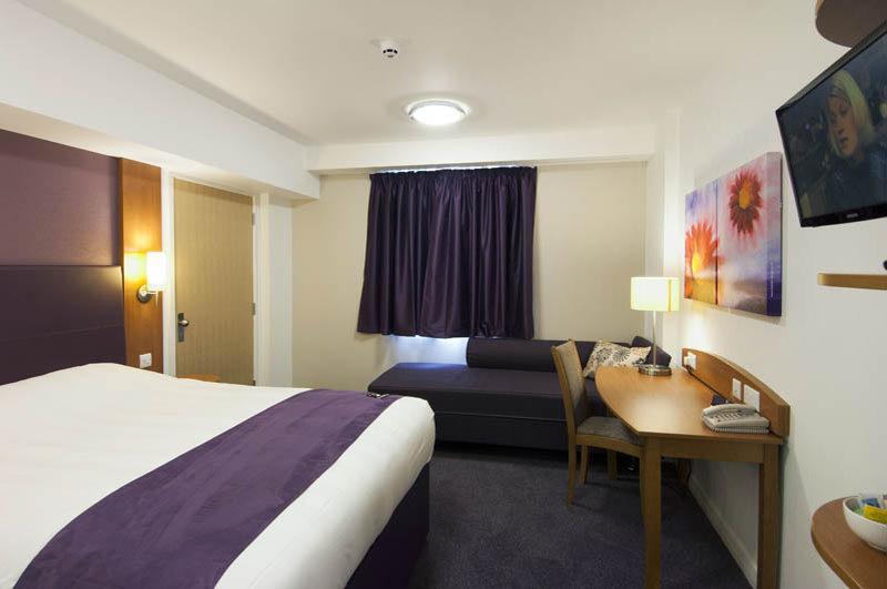 Premier Inn Newcastle Team Valley เกทส์เฮด ภายนอก รูปภาพ